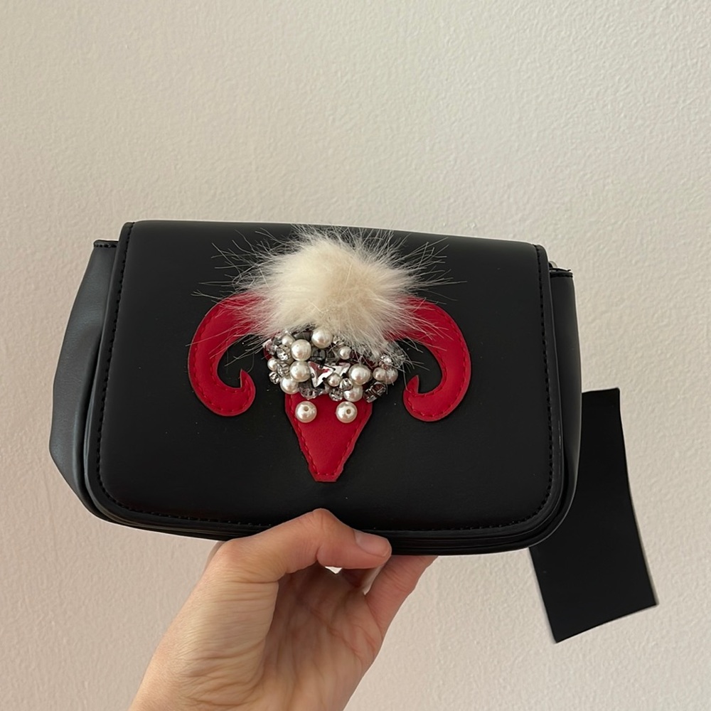Aries bag